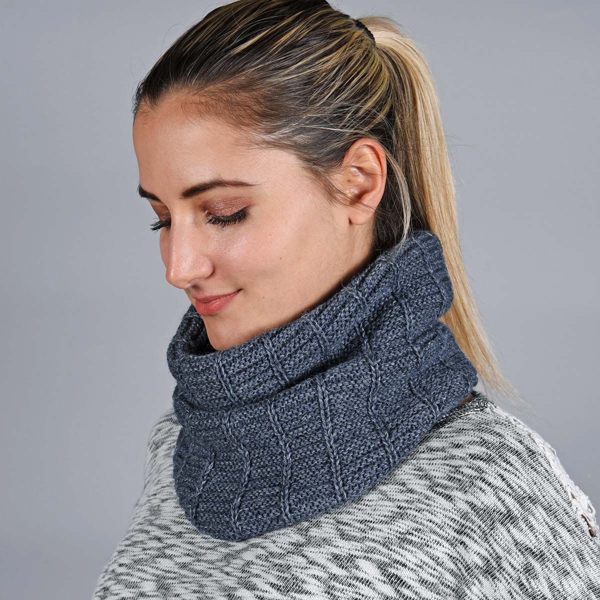 Echarpe-snood-femme-gris-AT-05859