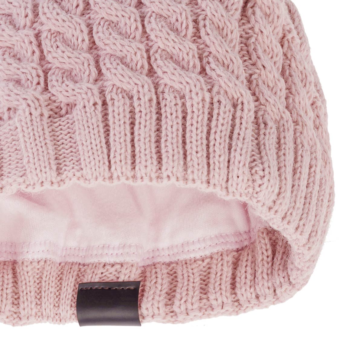 CP-01665_D12-1--_Bonnet-femme-rose-tricot-doublure-coton
