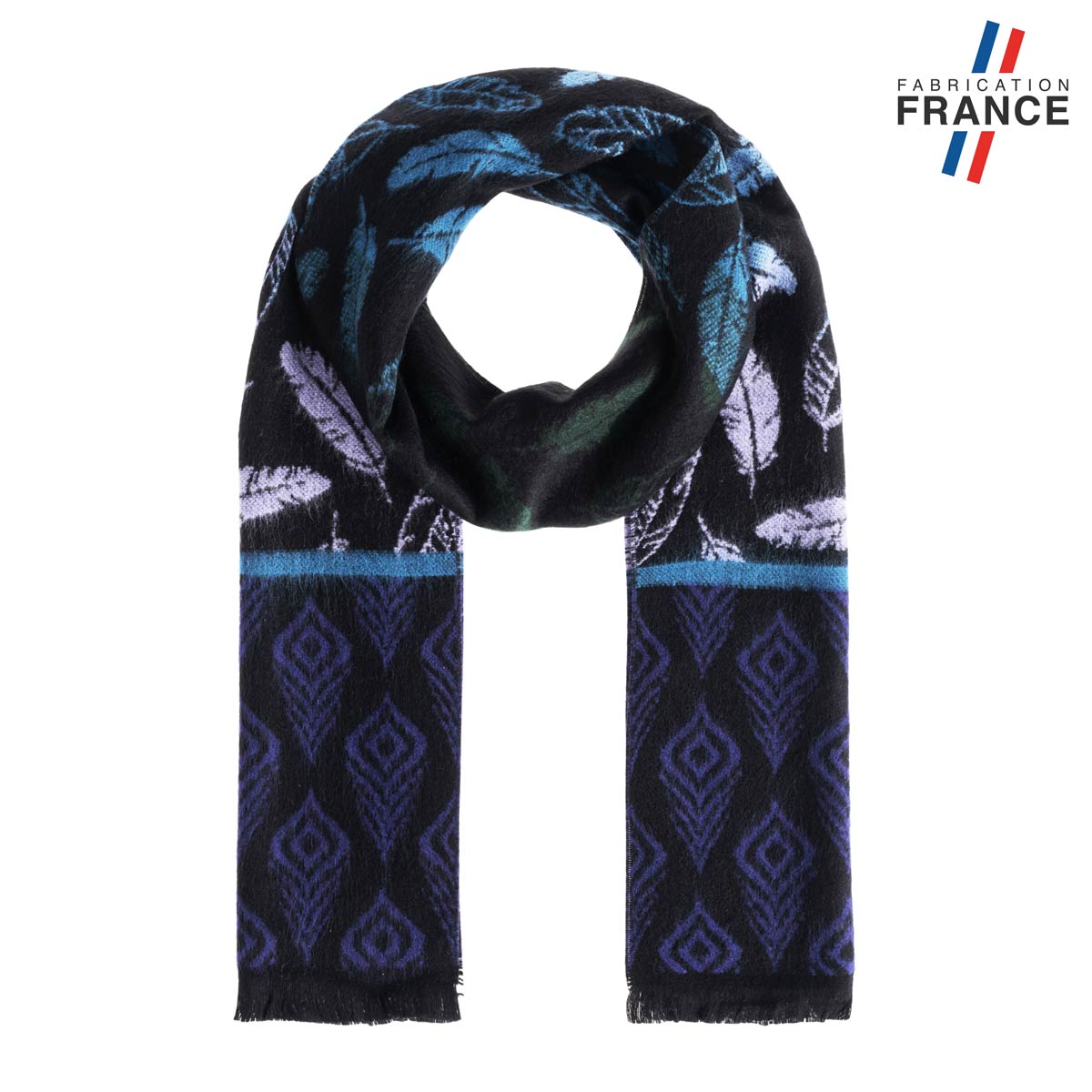 AT-06670_F12-1FR_echarpe-bleue-motifs-plumes-made-in-france