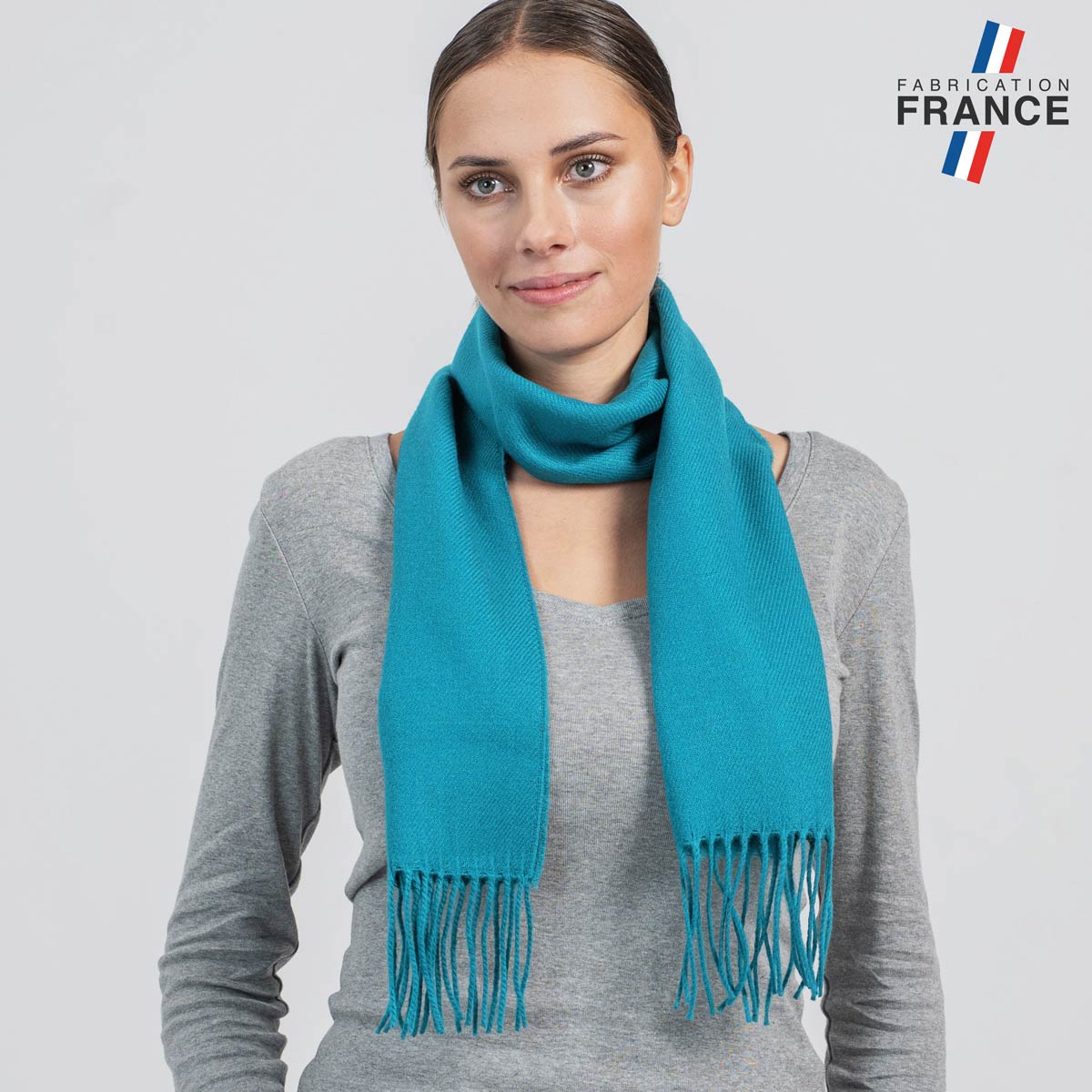 AT-06583_W12-1FR_Echarpe-hiver-femme-bleu-leger-fabriquee-en-france