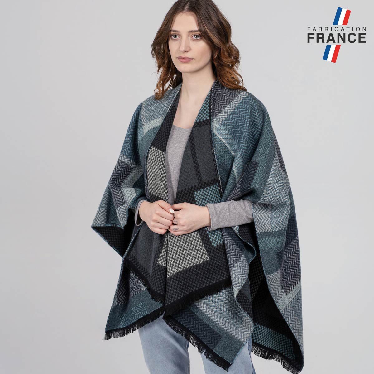 Poncho-femme-patchwork-made-in-france--AT-06639_W12-1FR
