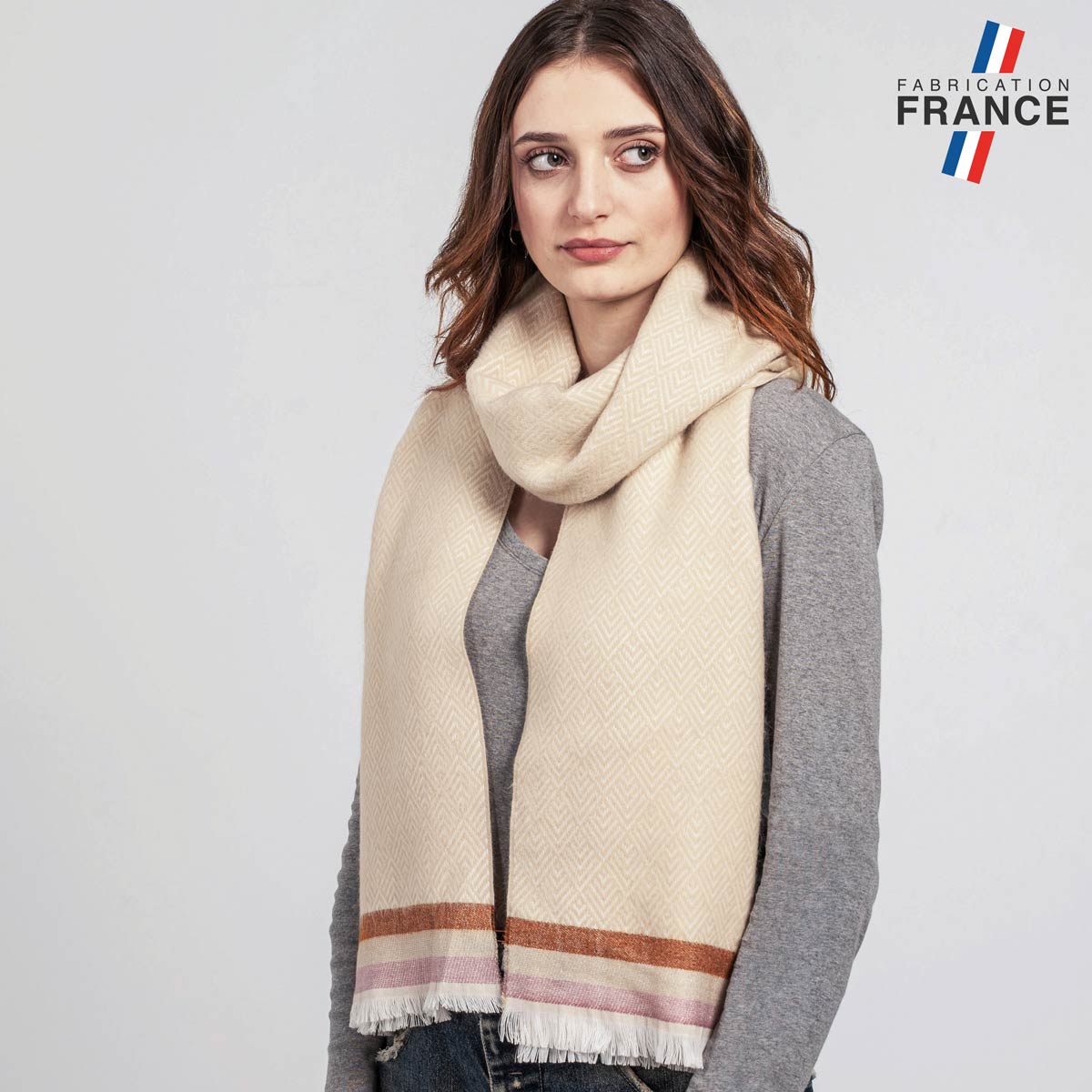 Echarpe-femme-beige-fabrication-francaise--AT-06663_W12-1FR