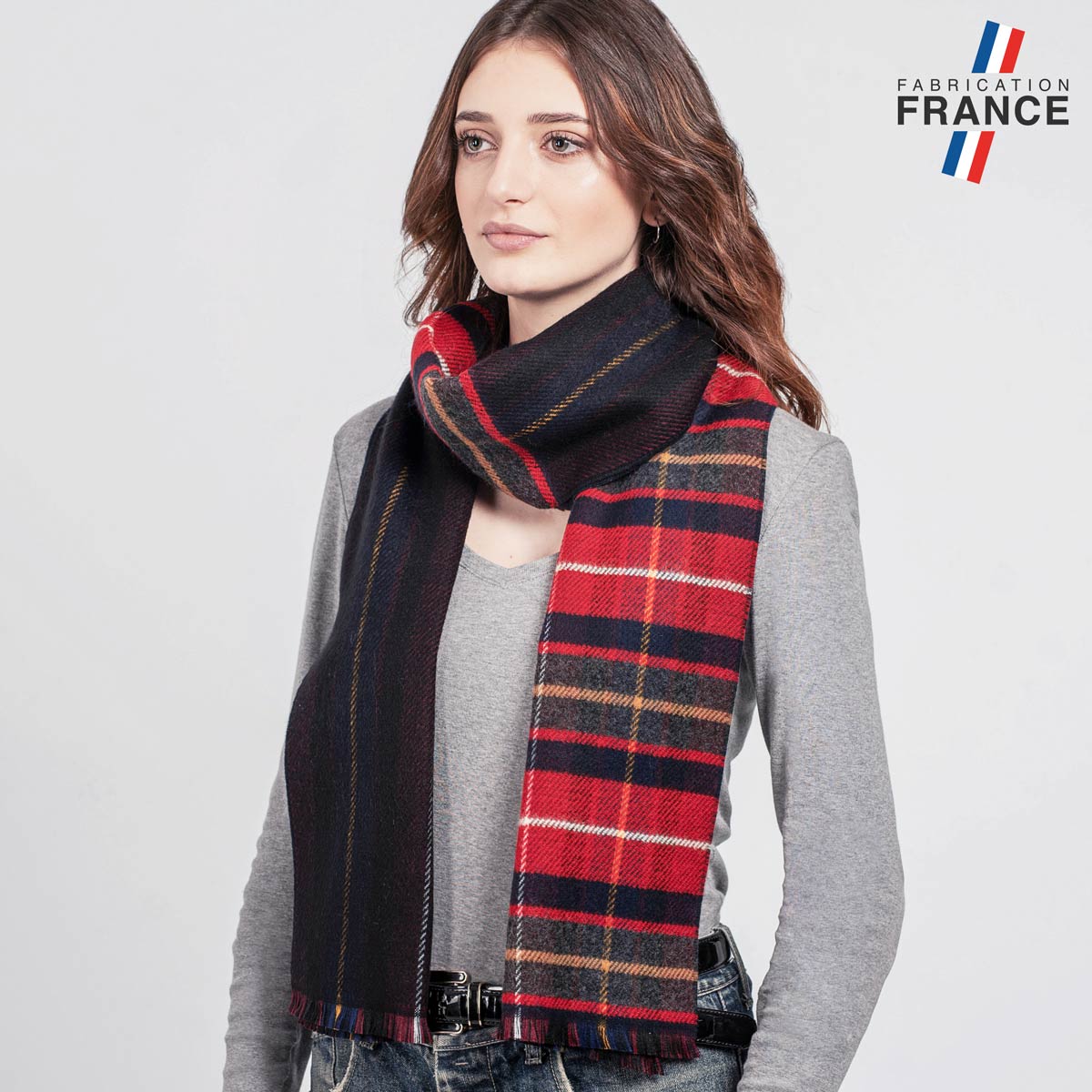 Echarpe-femme-motif-rayures-rouge-made-in-france--AT-06705_W12-1FR