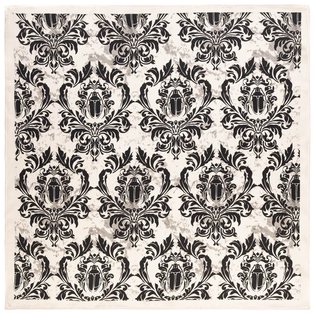 AT-06838_A12-1--_Carre-soie-piccolo-motifs-egyptiens-noirs