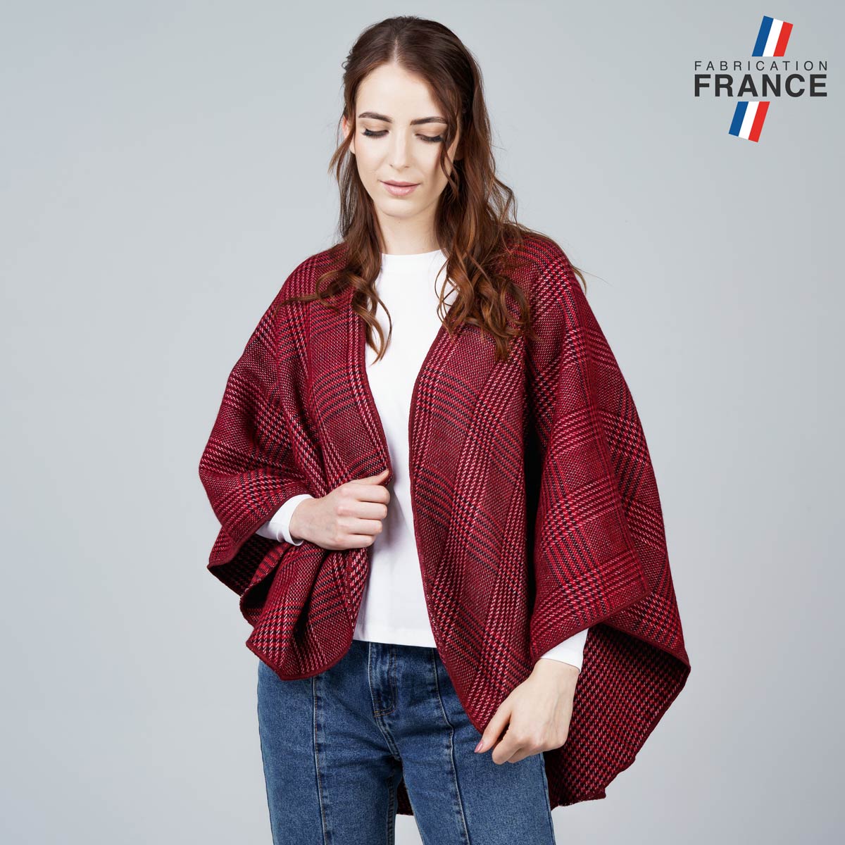 Poncho-femme-motif-tartan-rouge-bordeaux-made-in-France-AT-06159