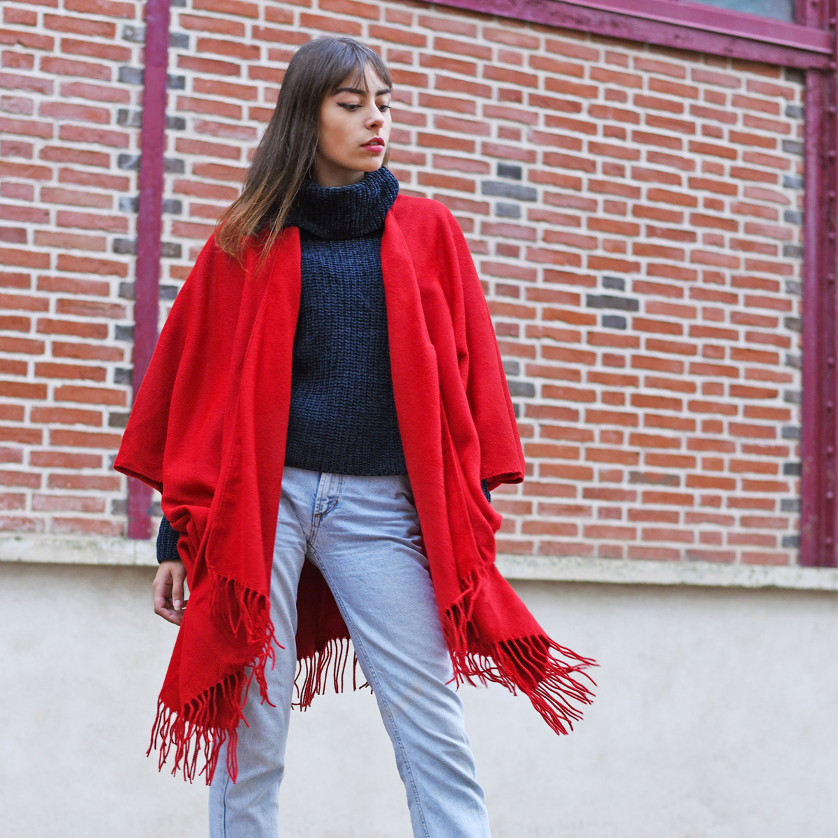 Poncho-poches-rouge-uni-fabrication-francaise--AT-04793