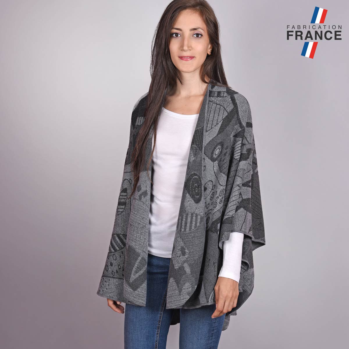 Poncho-gris-anthracite-abstrait--AT-04771