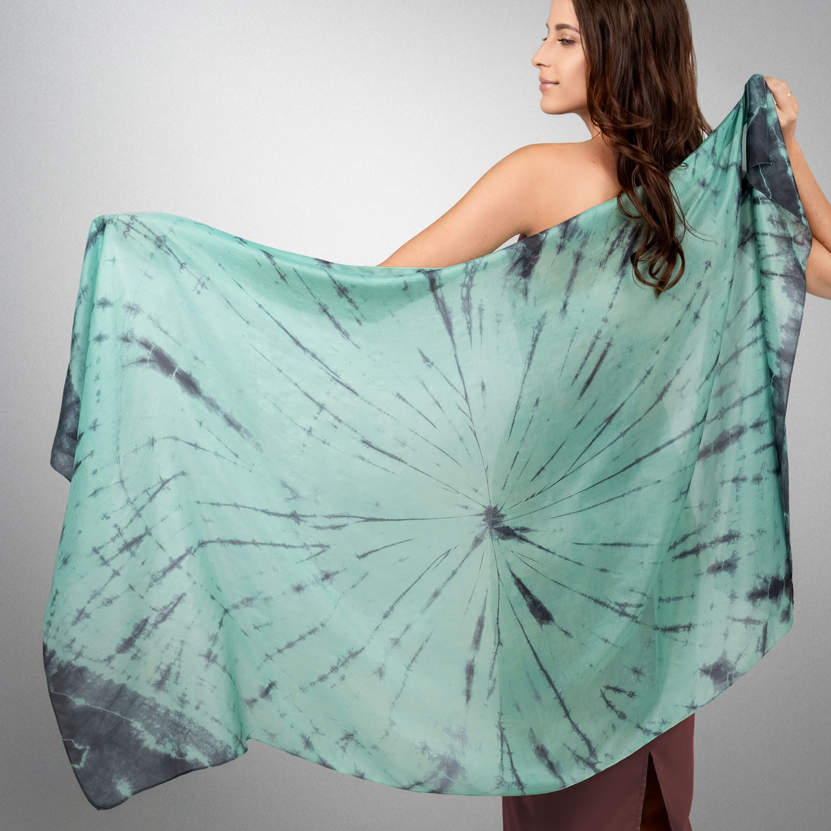 etole-soie-femme-verte-tie-die--AT-07089_W3-12--
