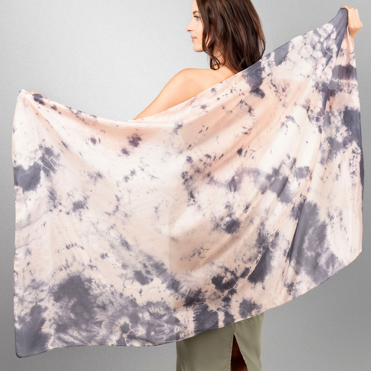 etole-soie-satine-tiedye-beige--AT-07091_W3-12--