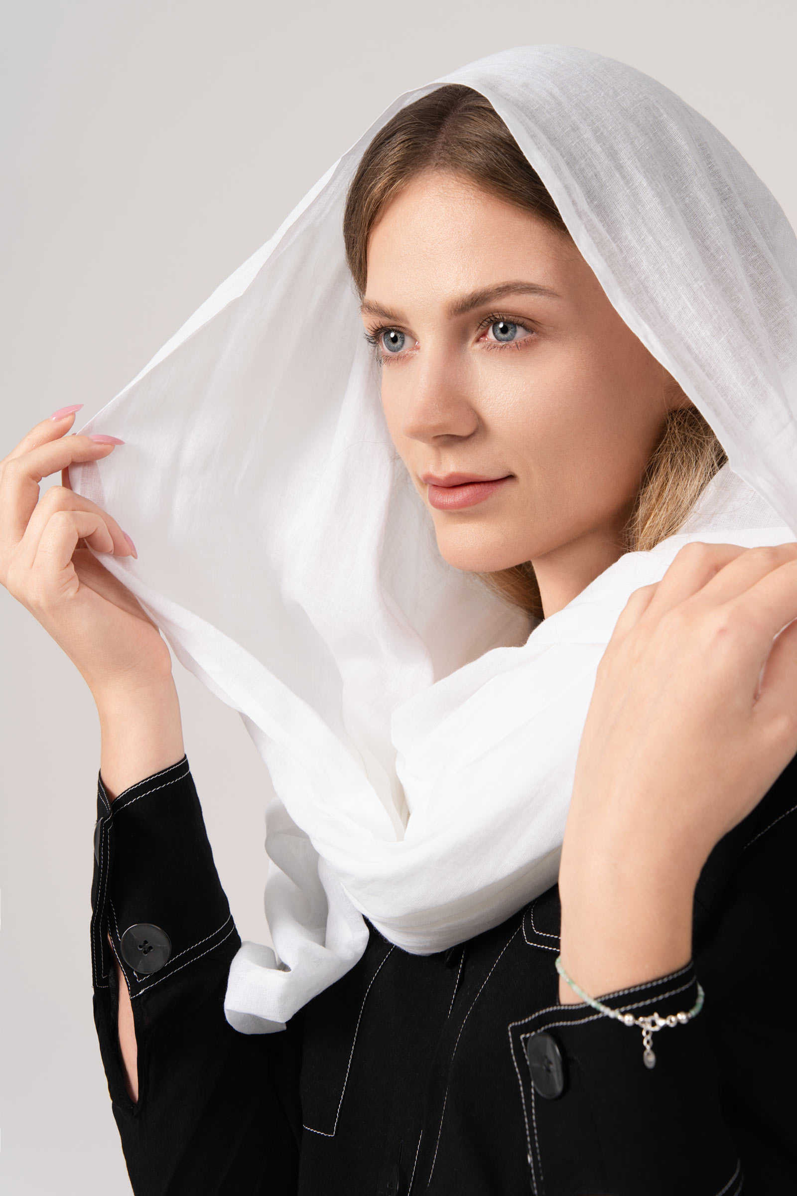 cheche-femme-blanc-en-coton-voile-AT-07150