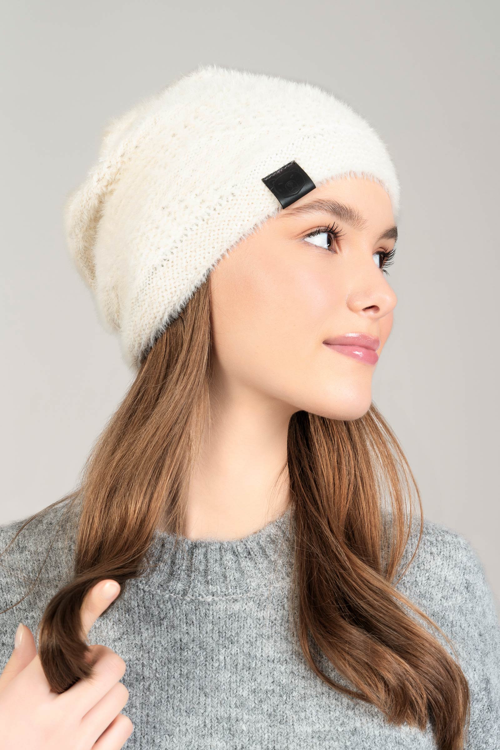 bonnet-chaud-blanc-made-in-ue-CP-01705