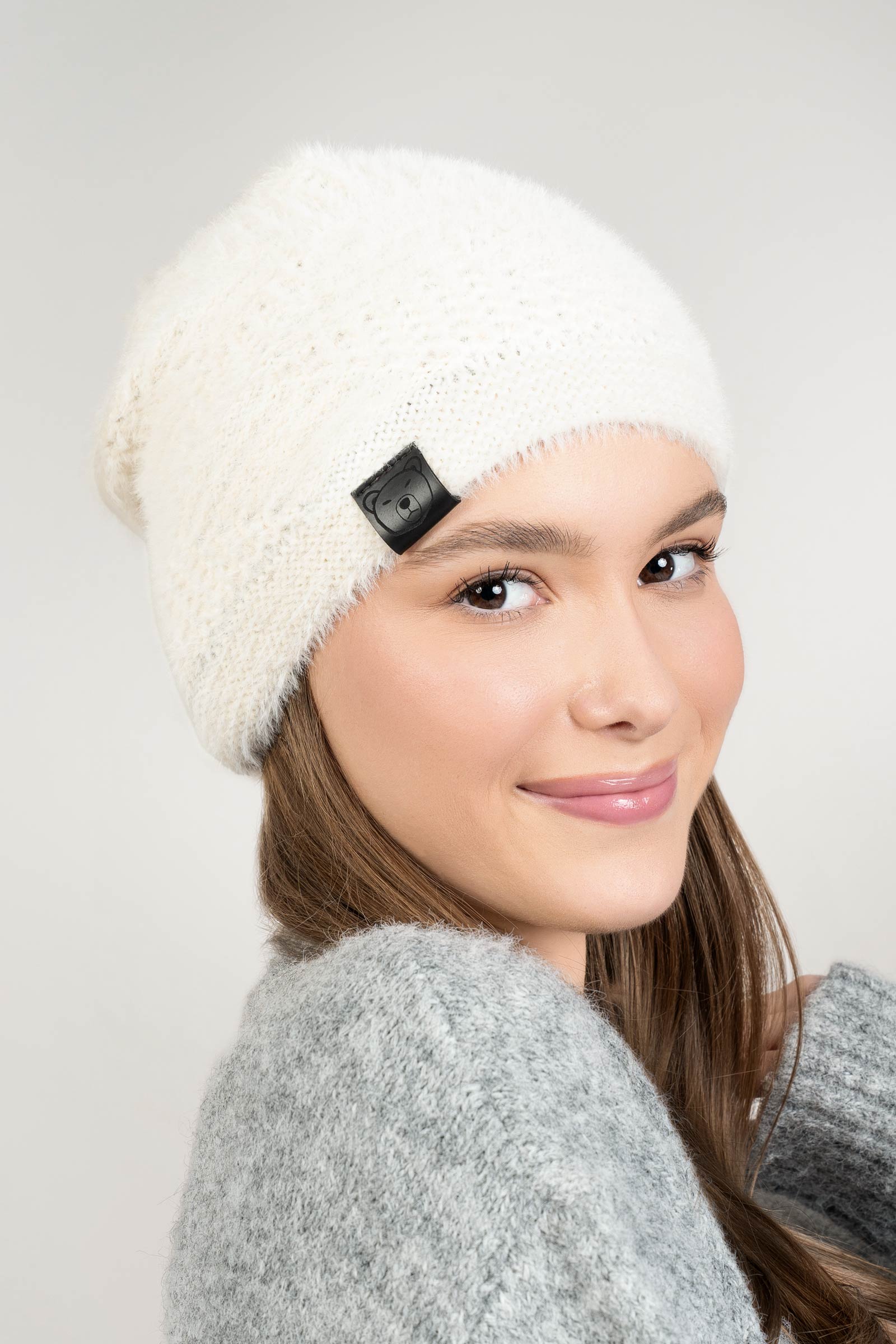 bonnet-femme-blanc-made-in-ue-CP-01705