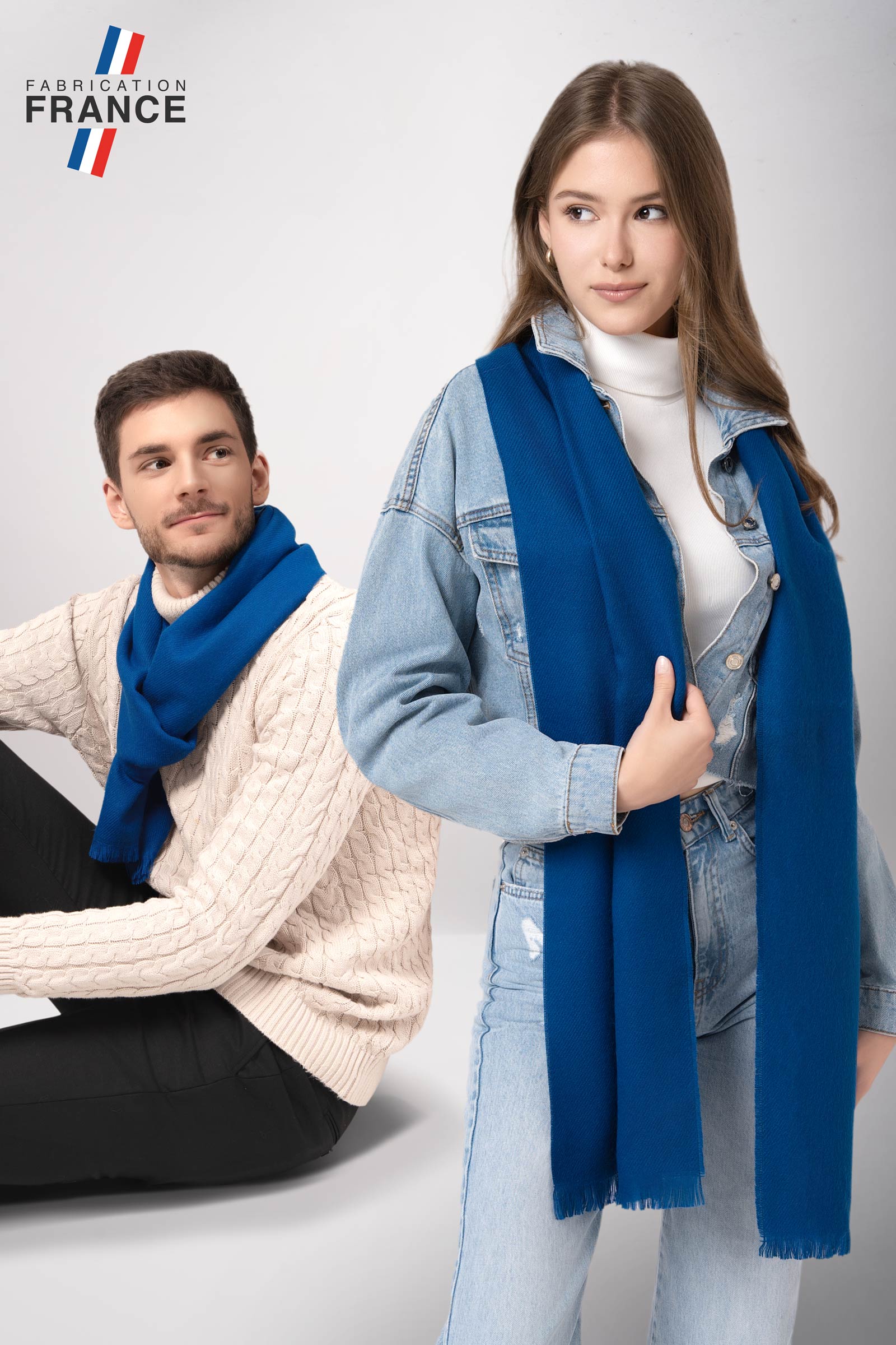 echarpe-mixte-hiver-bleue-roi-AT-07137