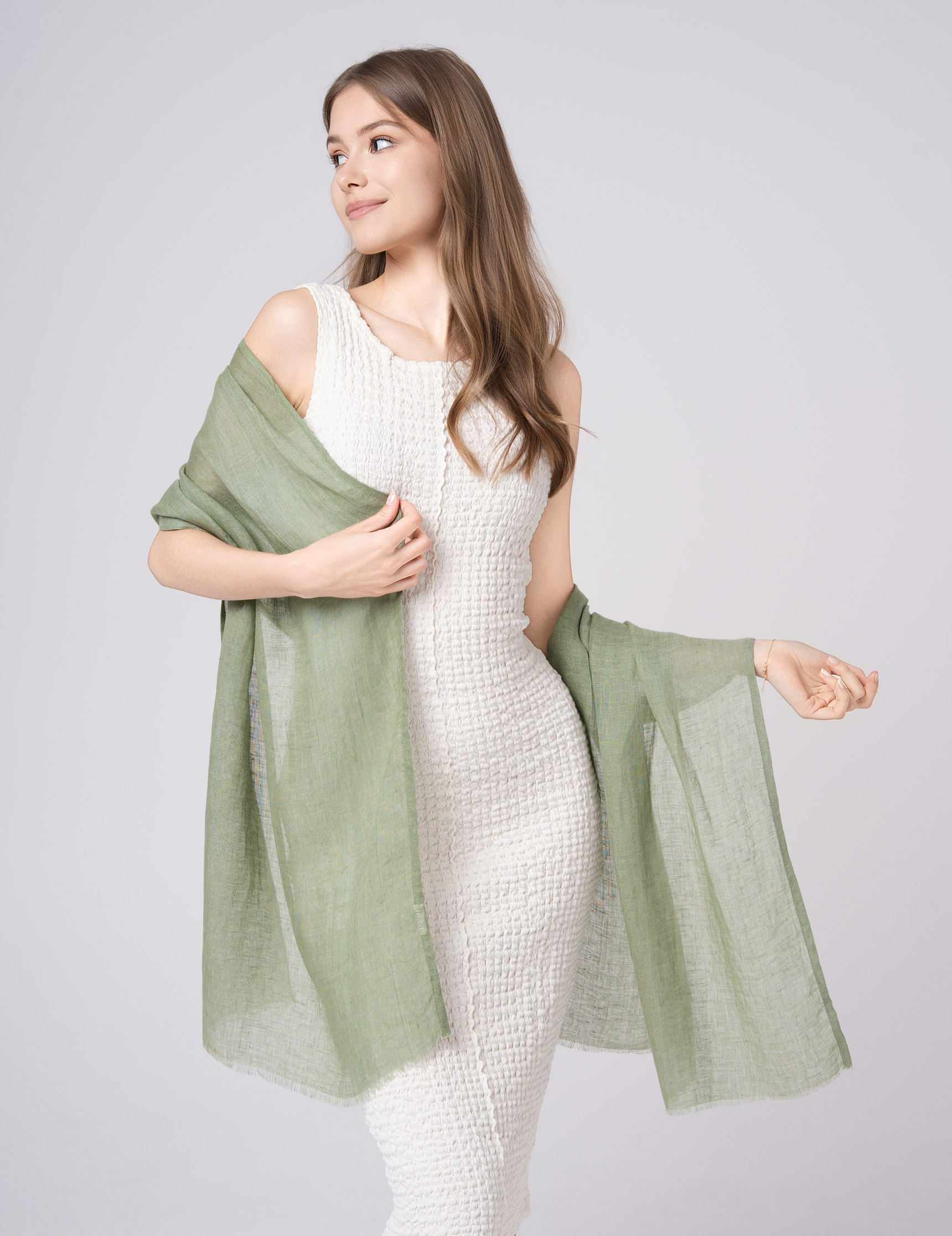 Echarpe-en-lin-mixte-kaki-vert--AT-07148_W1-17x22---