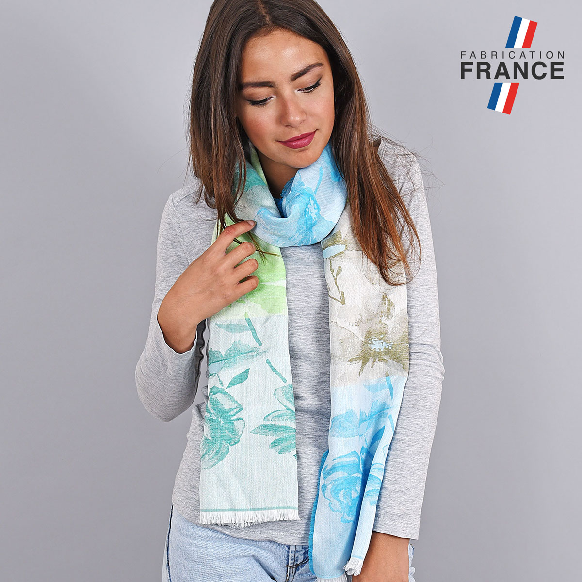 Echarpe-femme-qualicoq-motifs-floraux-bleu-vert--AT-05836_W1_12x12-FR