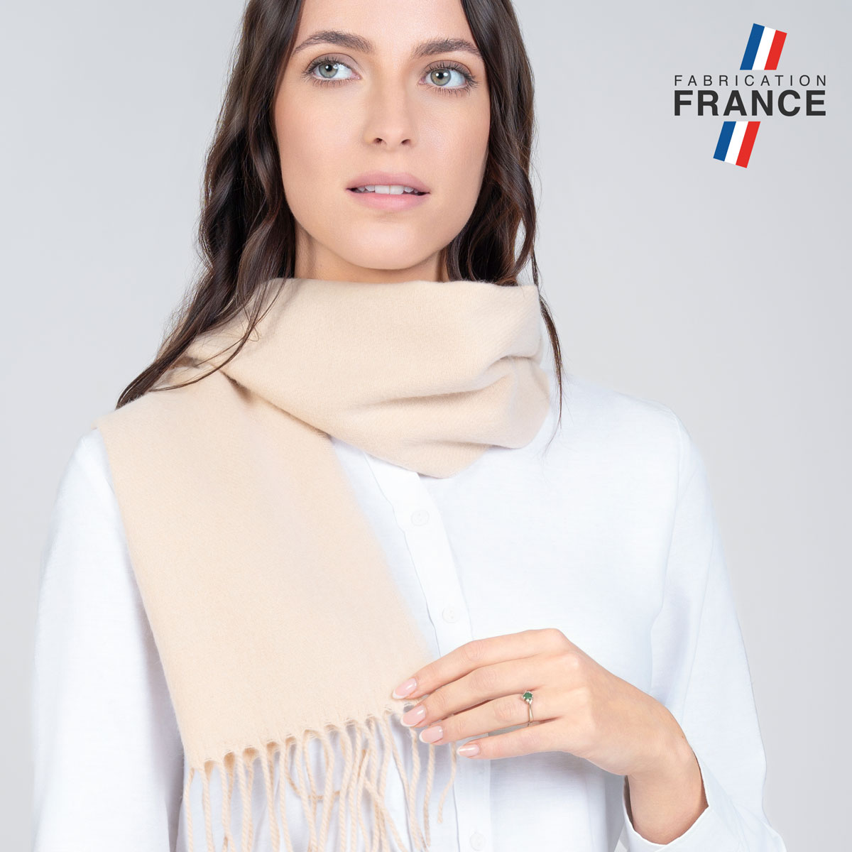 Echarpe-laine-angora-beige-uni-franges-made-in-France--AT-05584_W1_12x12-FR