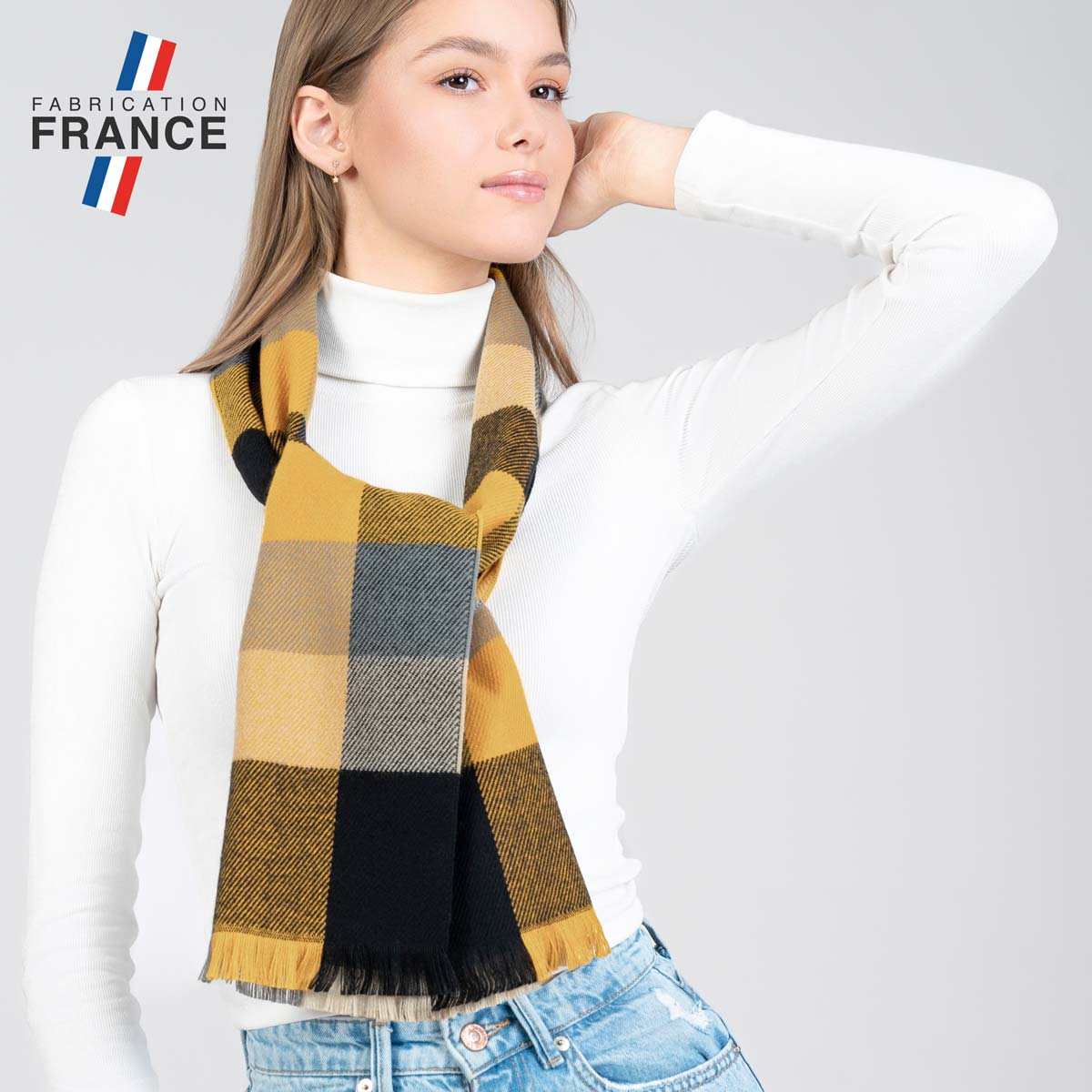 Echarpe-carreau-made-in-france-beige--AT-06200_W1_12x12-FR