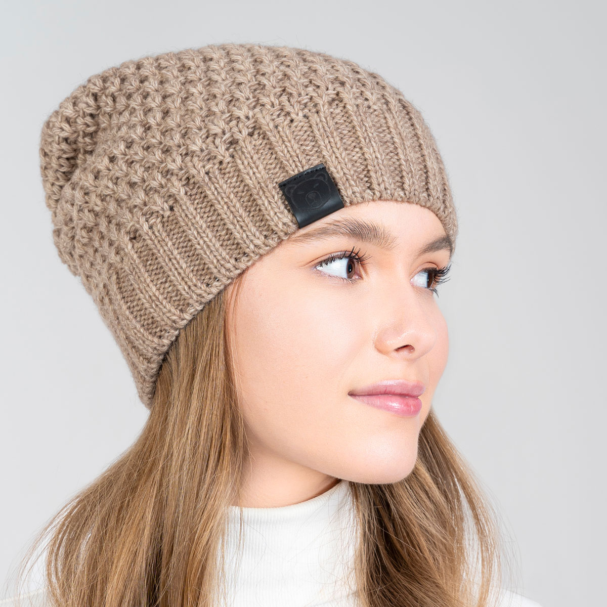 Bonnet lutin femme laine rouge et gris
