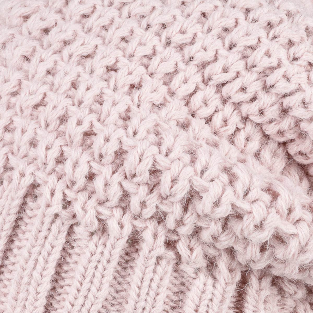 Bonnet-rose-en-maille-avec-renfort--CP-01596_D1_12x12---