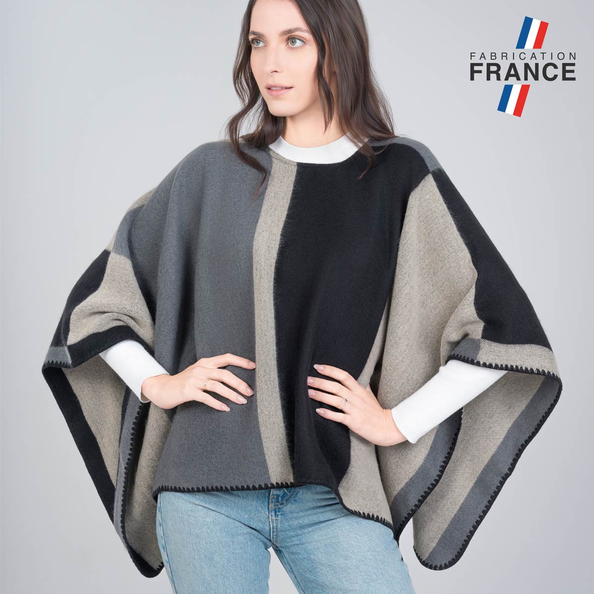 Poncho-femme-facile-a-porter-rayures-grises-beige-made-in-France--AT-06934_W1_12x12-FR