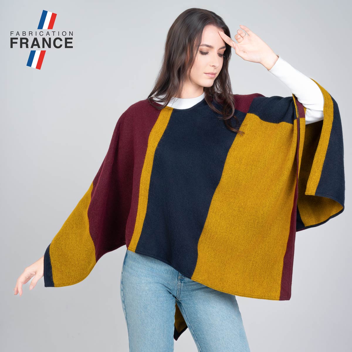 Poncho-bande-coloree-tons-chauds-fabrique-en-France--AT-06936_W3_12x12-FR