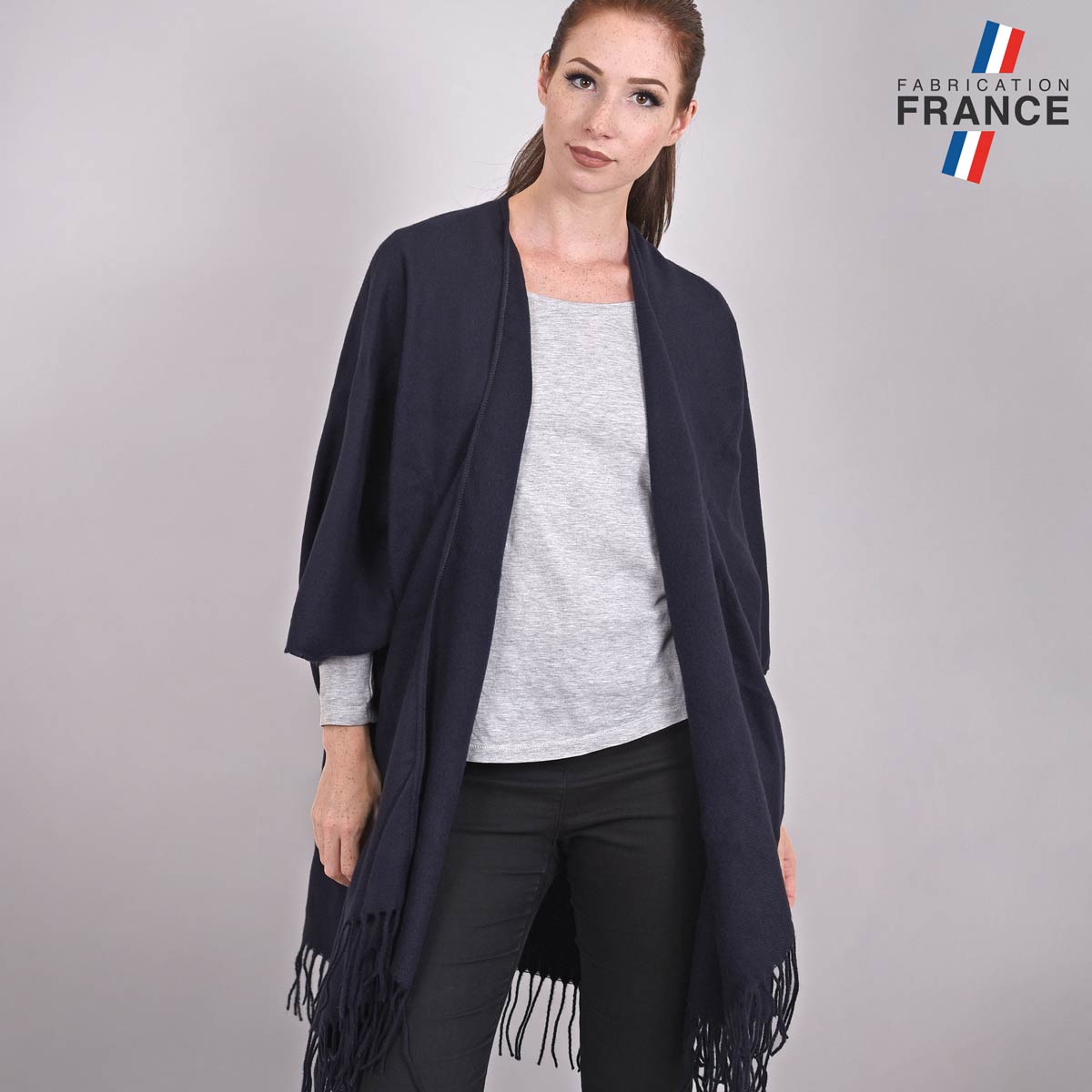 Poncho-femme-poche-bleu--AT-04796_W1_12x12-FR