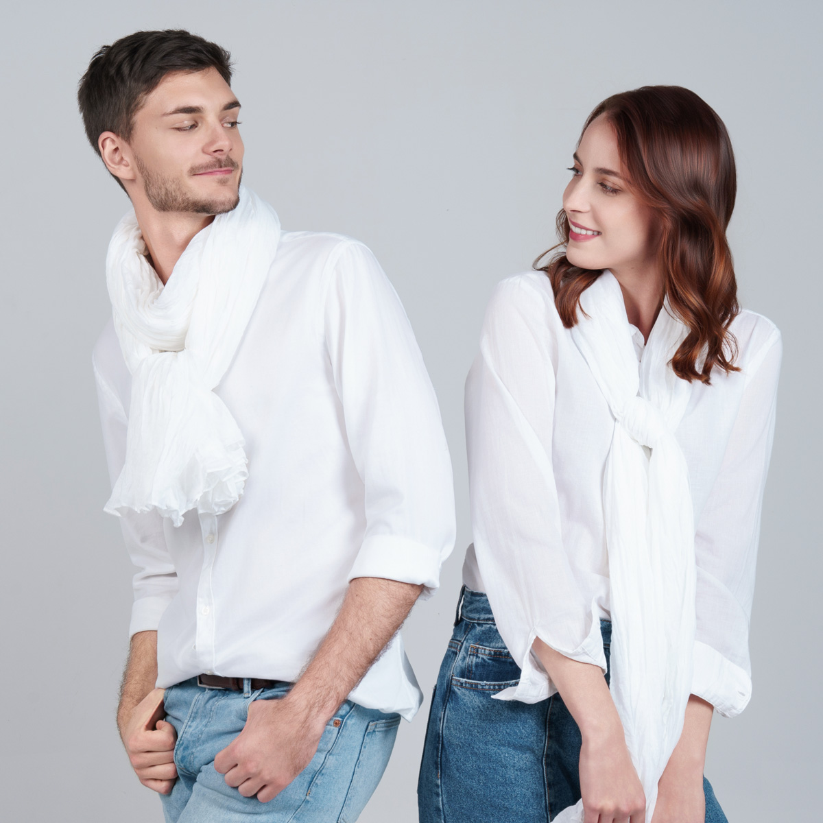 Cheche-femme-homme-blanc-uni--AT-05272_C1_12x12---