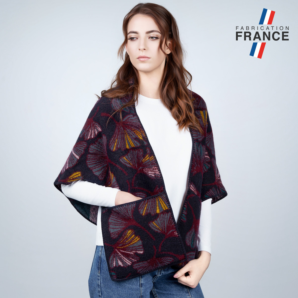 Chale-cape-gingo-noire-fabrication-francaise--AT-06856_W1_12x12-FR