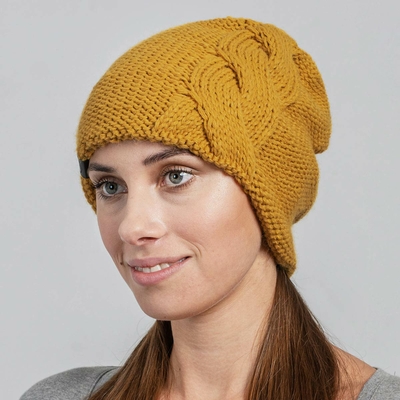 Bonnet tricoté jaune clair femme