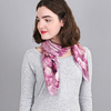 AT-04051-VF16-carre-de-soie-roses-parme