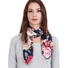 AT-04038-VF10-P-carr-soie-roses-bleu-marine