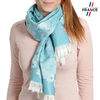 AT-03617-V16-echarpe-legere-fleurs-bleu-maya-fabrication-france