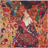 AT-03866-ocre-A16-carre-soie-art-klimt-dame-eventail