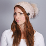 bonnet-tricot-laine-rose-avec-pompon--CP-01180