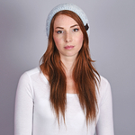 bonnet-pompon-hiver-bleu-ciel--CP-01179