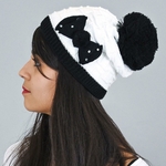 bonnet-femme-fantaisie-blanc-noir--CP-00727