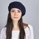 _Beret-femme-bleu-marine