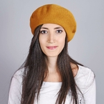 _Beret-femme-moutarde