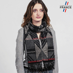 echarpe-femme-motif-geometrique-fabrication-francaise-AT-06477