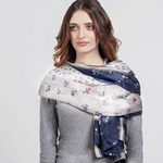 Etole-soie-femme-motif-floral-bleu--AT-06780_W12-1--