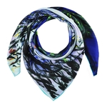 Grand-carre-de-soie-les-nympheas-bleus-saules-monet--AT-05948_F12-1--