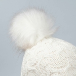 Bonnet-pompon-femme-blanc-chaud--CP-01719