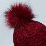 Bonnet-femme-pompon-bordeaux-made-in-europe--CP-01725