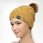 Bonnet-pompon-jaune--CP-01715