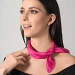 Carre-soie-tradition-vietnam-rose-fuchsia-uni--AT-07104