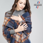 Chale-chaud-doux-bleu-motif-ecossais-fabrication-francaise--AT-07009_W2_12x12-FR