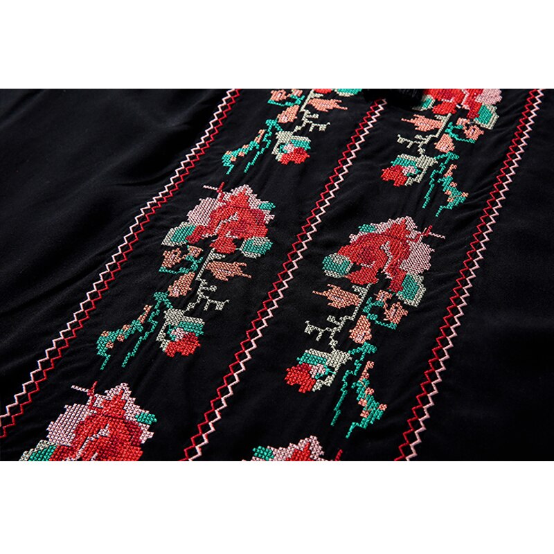 Floral-Embroidery-cotton-dress-2017-square-collar-half-Sleeve-A-line-mini-Dresses-black-Cross-stitch