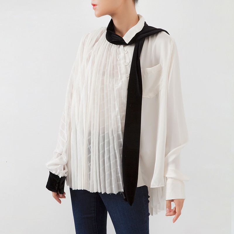 Blouse Blanche Plissée à Cravate Noire BABYDO