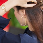 Vintage-Long-Earrings-For-Women-Luxury-Famous-Brand-Design-Piercing-Gold-Drop-Earring-Ladies-Simple-Charms