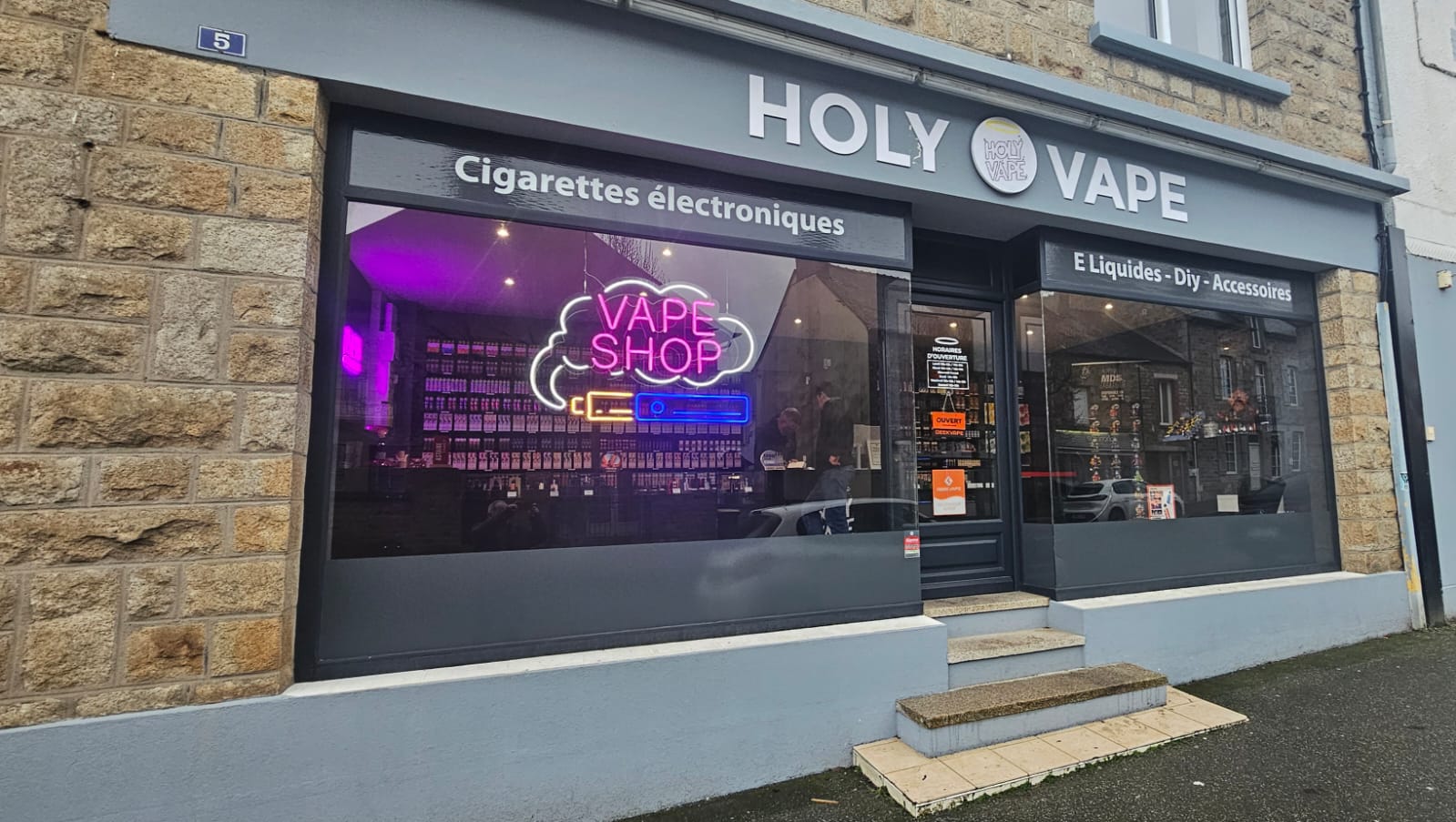 HOLY VAPE Liffré